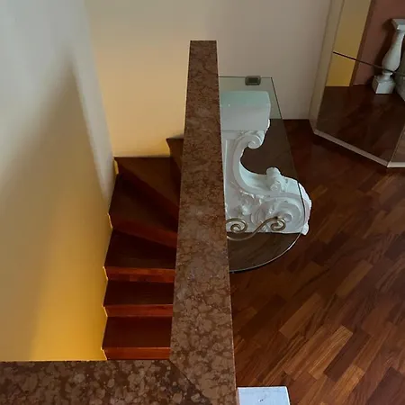 Sax Maison * Milánó